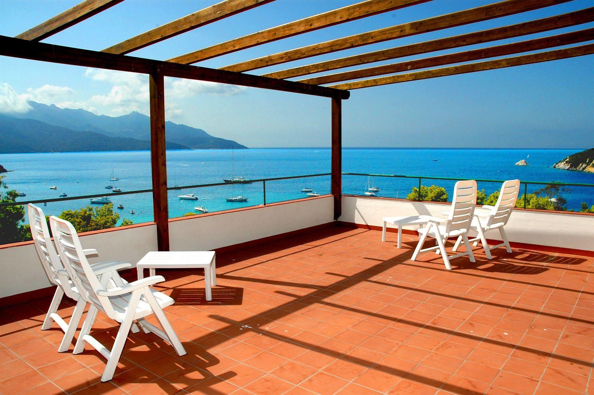 Paradiso Hotel