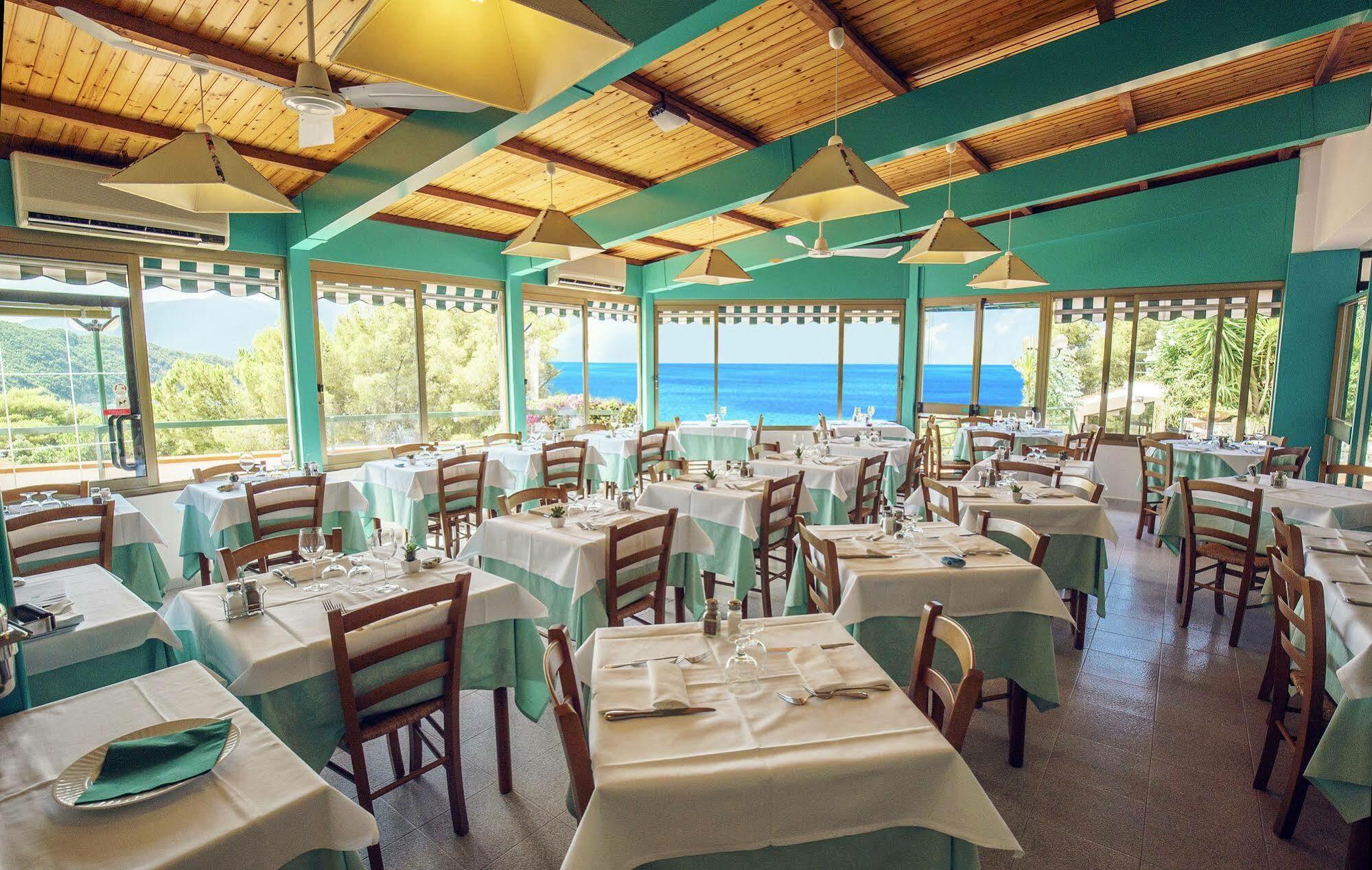 Paradiso Hotel
