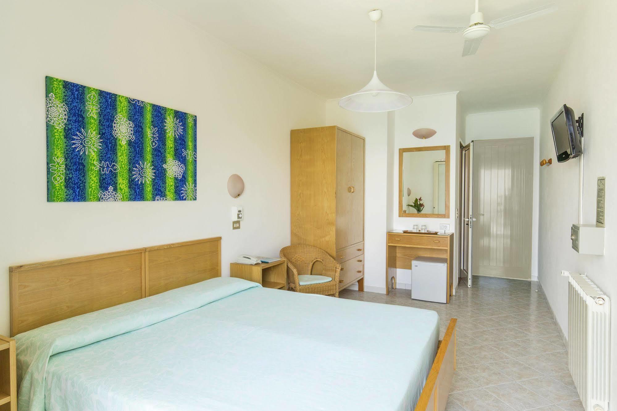 Paradiso Hotel